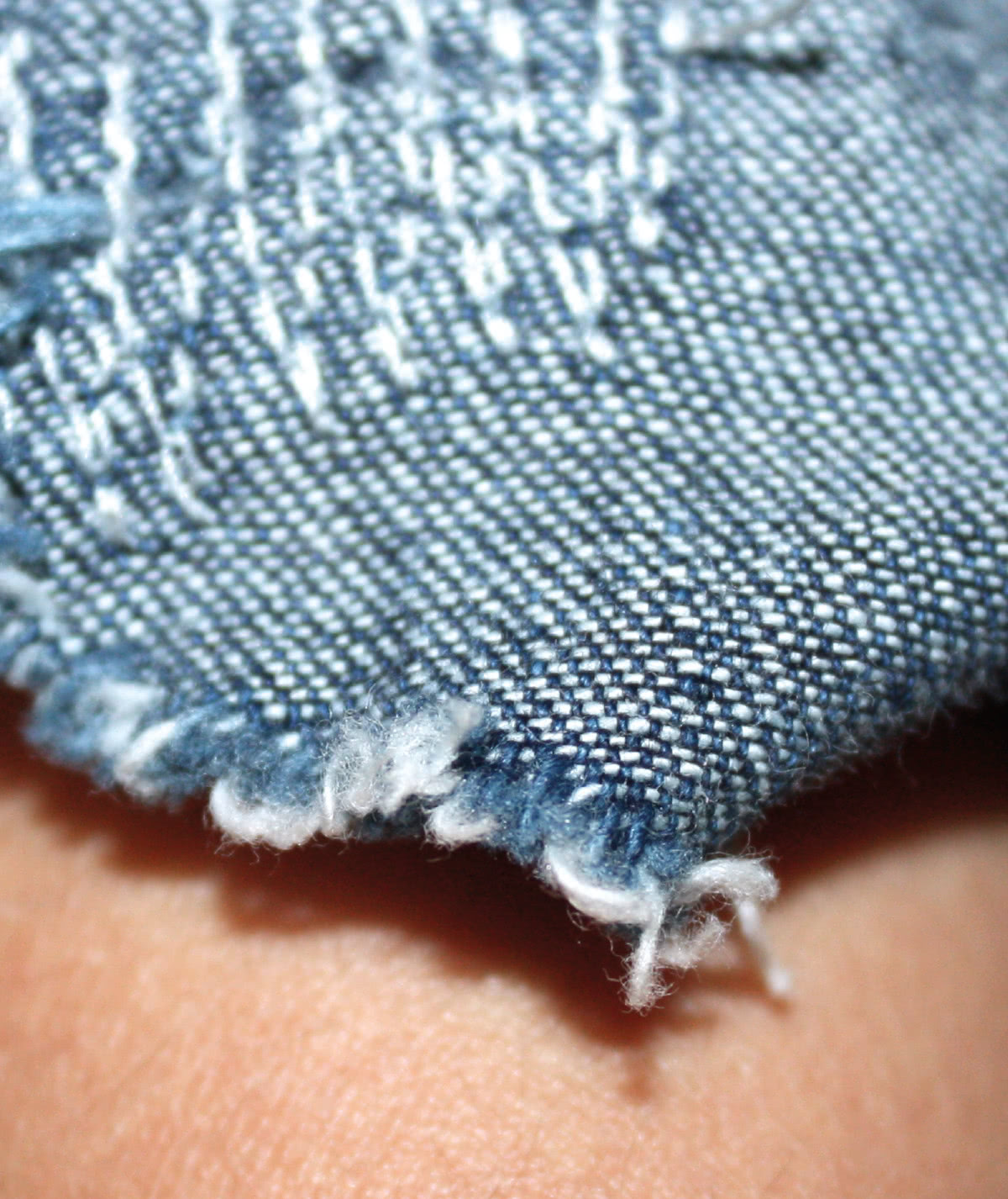 Ondine retouchant des habits